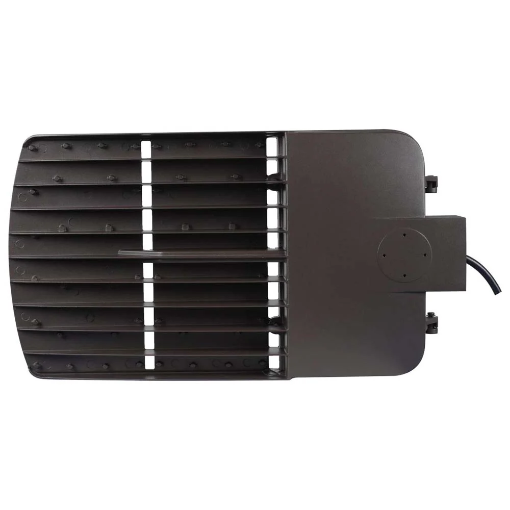 LED Area Light Type III 300W Bronze Finish 4000K 120-277V - Image 2