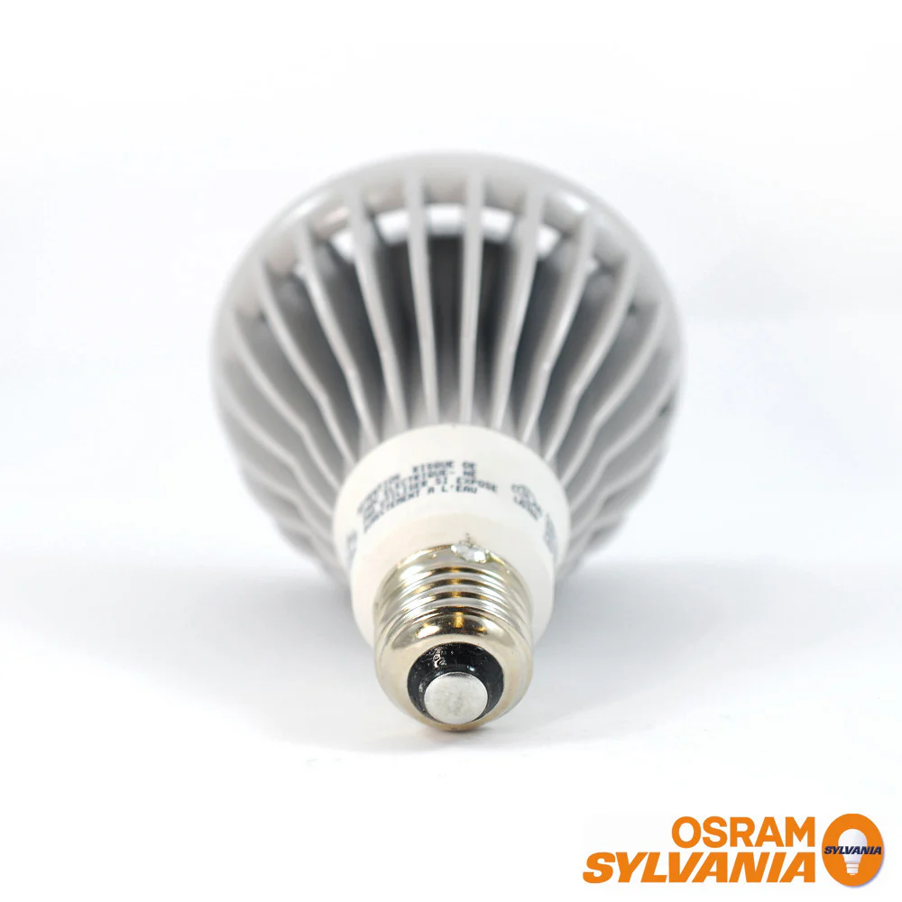 SYLVANIA 13W PAR30L Long Neck Dimmable LED Flood 40 degree 2700K light bulb - Image 5