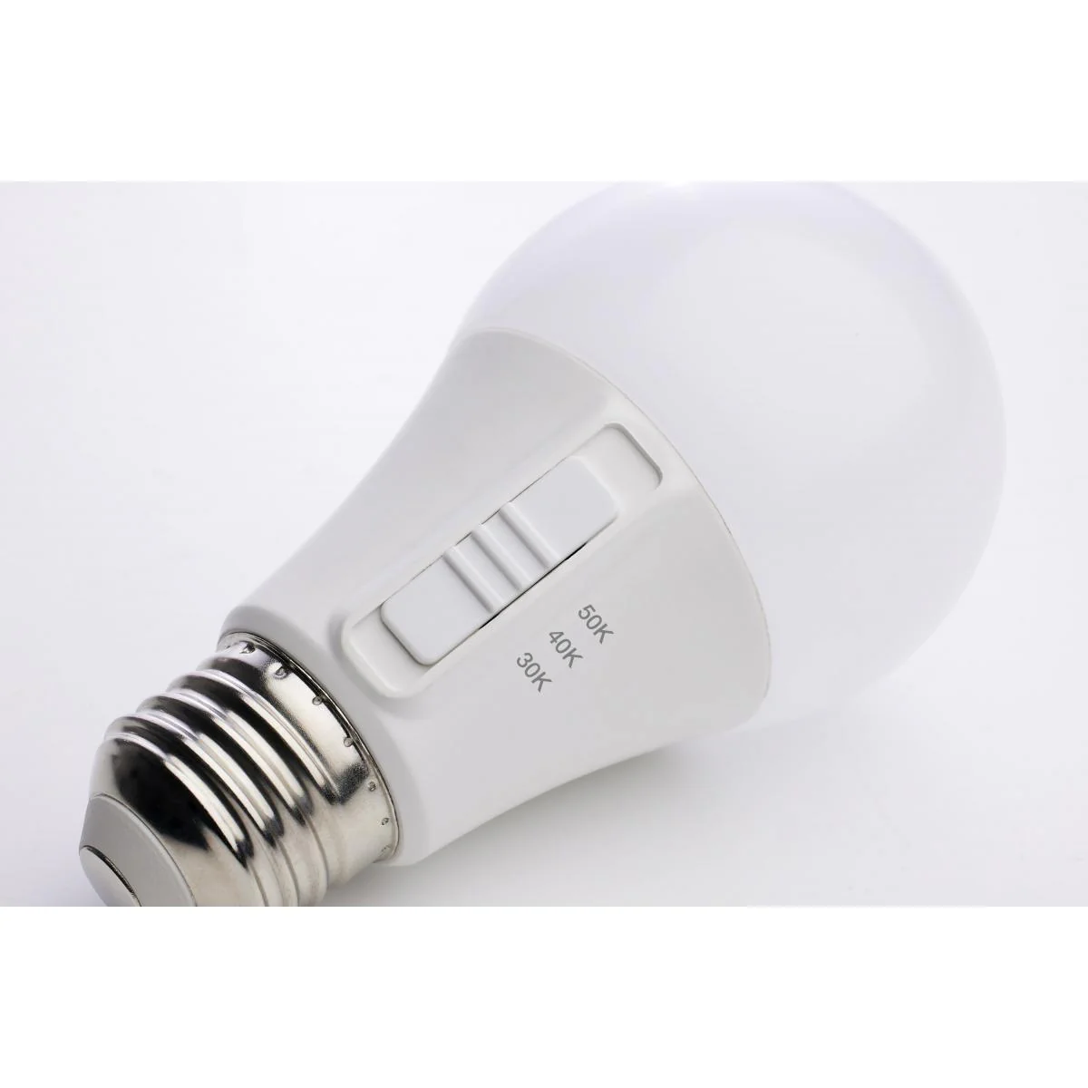 Satco 6w A19 LED 120v CCT Selectable 90 CRI White Finish Bulb - Image 3