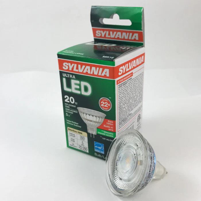 Sylvania 5W MR16 Dimmable LED Narrow Flood 25 deg. 3000K ULTRA LED Glass bulb - Image 3