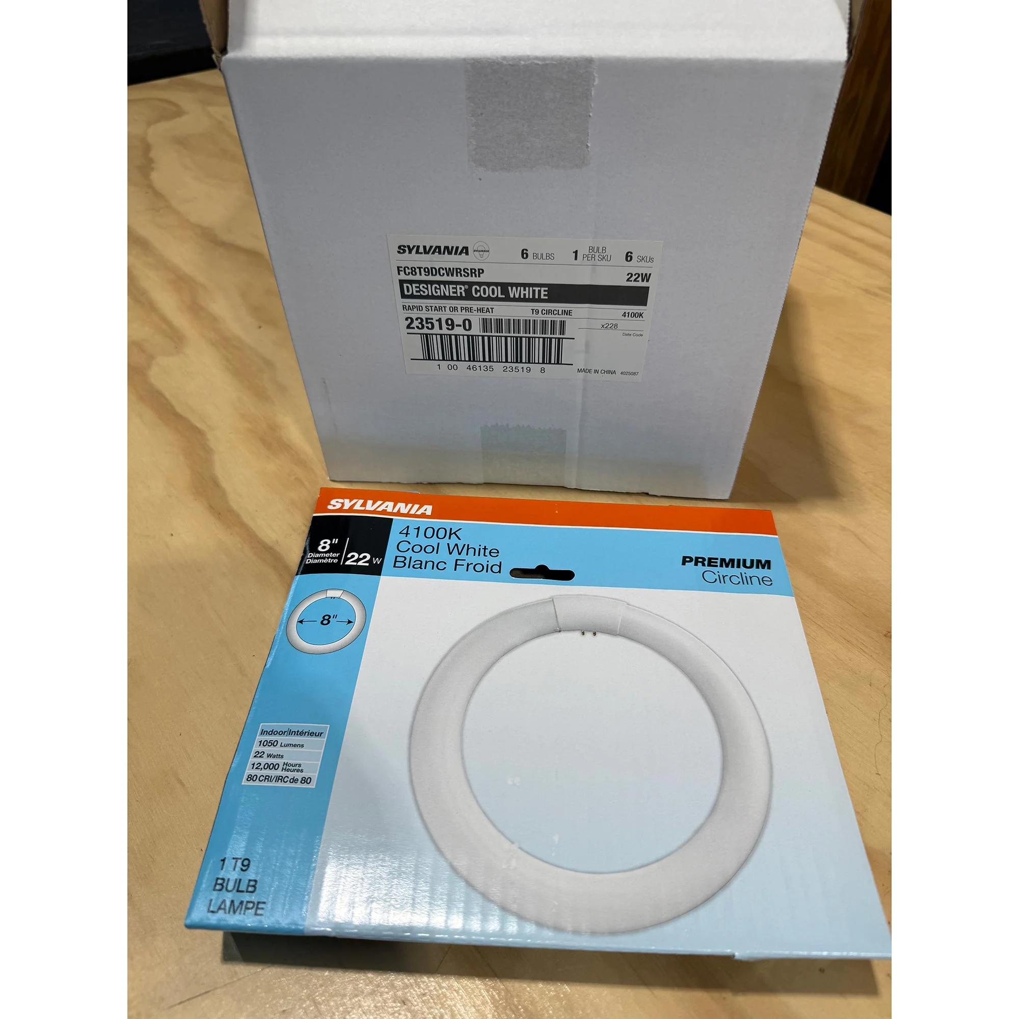 Sylvania FC8T9 22W 8in T9 4100K Cool White 1050Lm G10Q Circline Fluorescent Bulb - Image 5